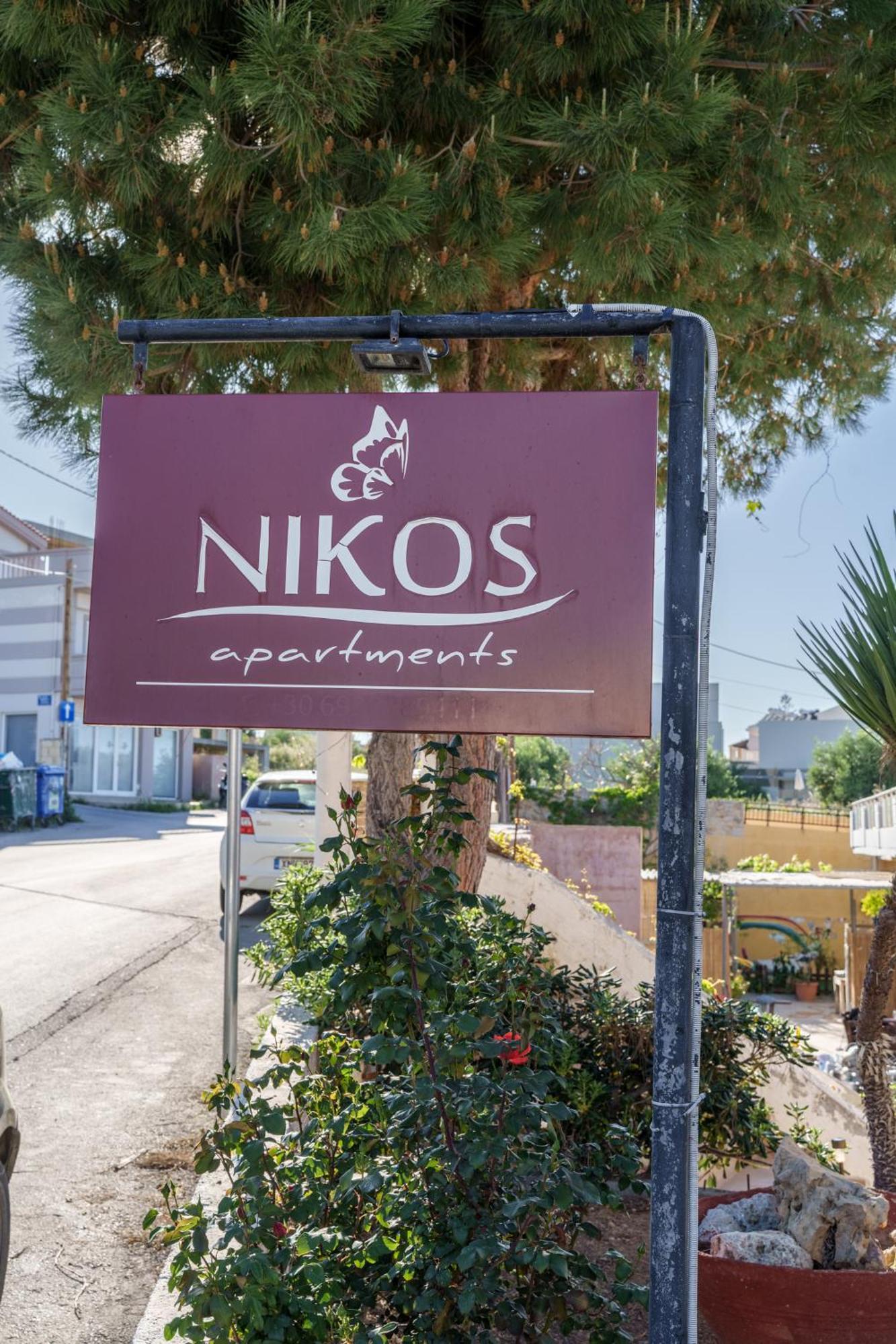 Nikos Apartments Agia Marina Exteriér fotografie