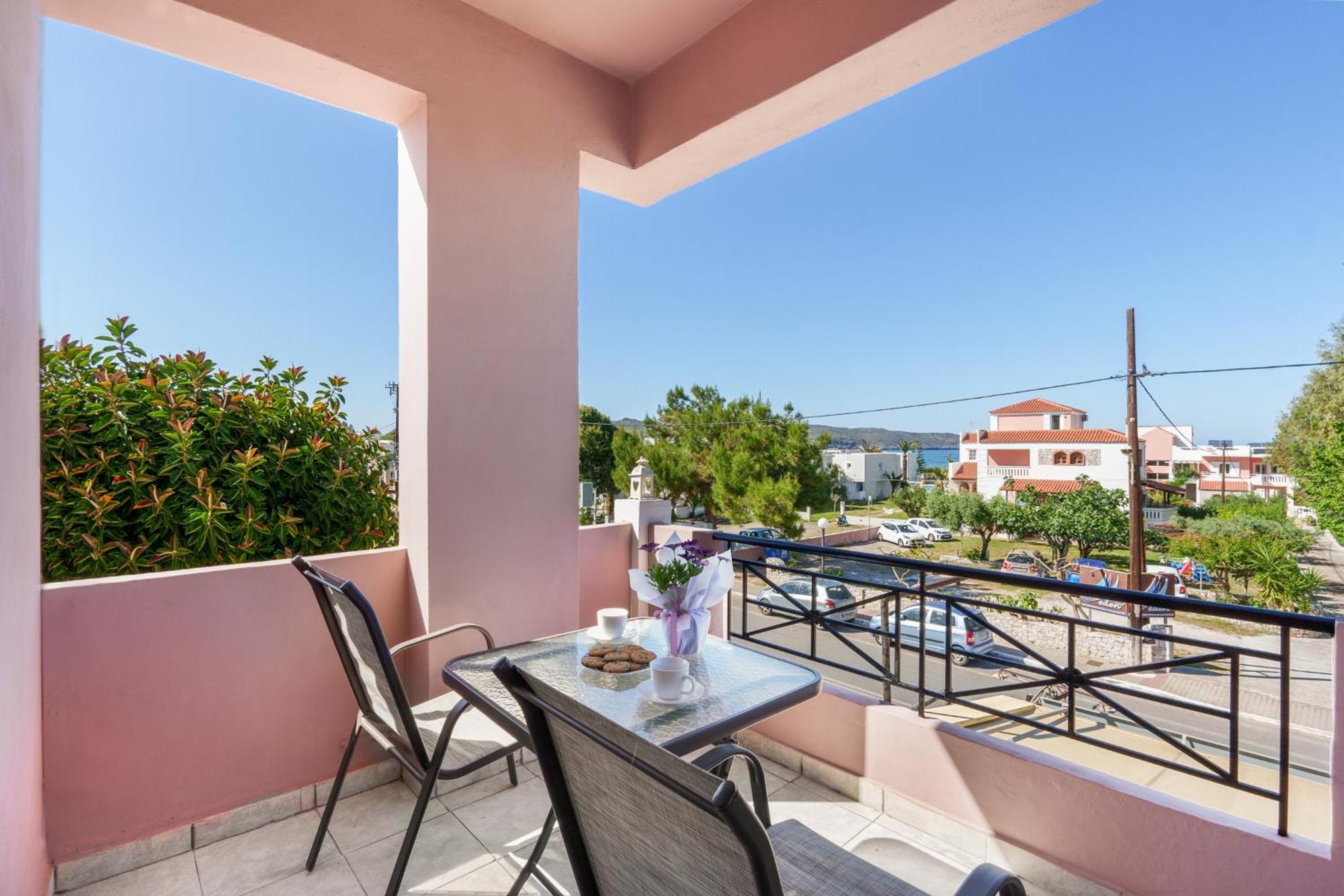 Nikos Apartments Agia Marina Exteriér fotografie