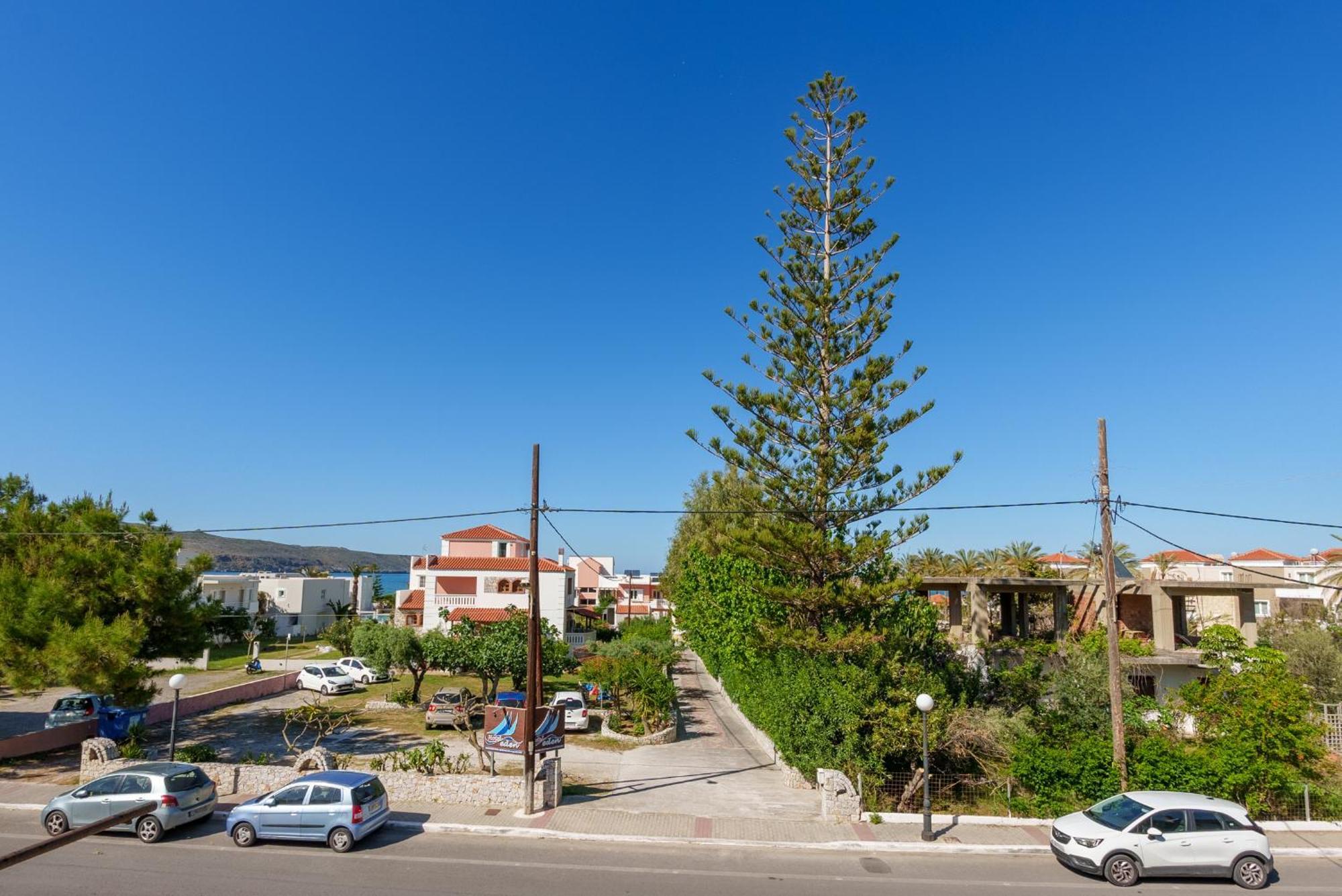 Nikos Apartments Agia Marina Exteriér fotografie