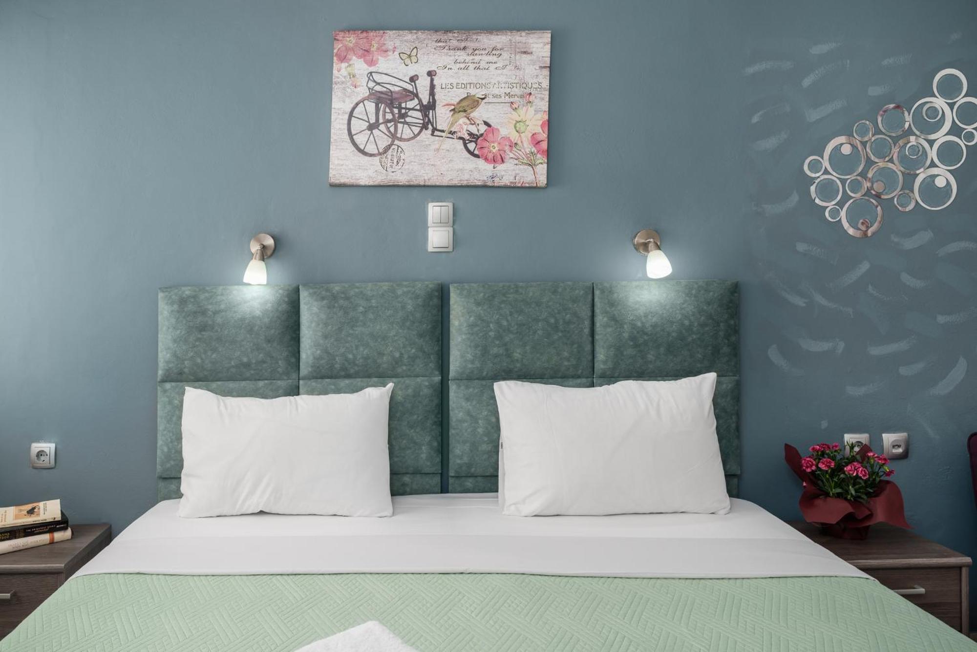 Nikos Apartments Agia Marina Exteriér fotografie